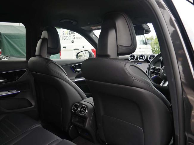 MERCEDES-BENZ Glc Photo 39