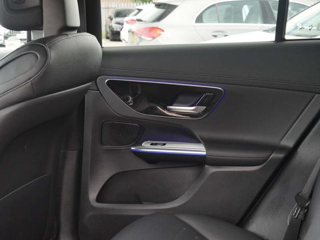 MERCEDES-BENZ Glc Photo 41