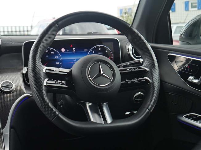 MERCEDES-BENZ Glc Photo 42