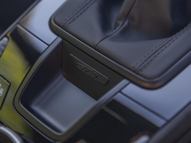 PORSCHE 911 Photo 28