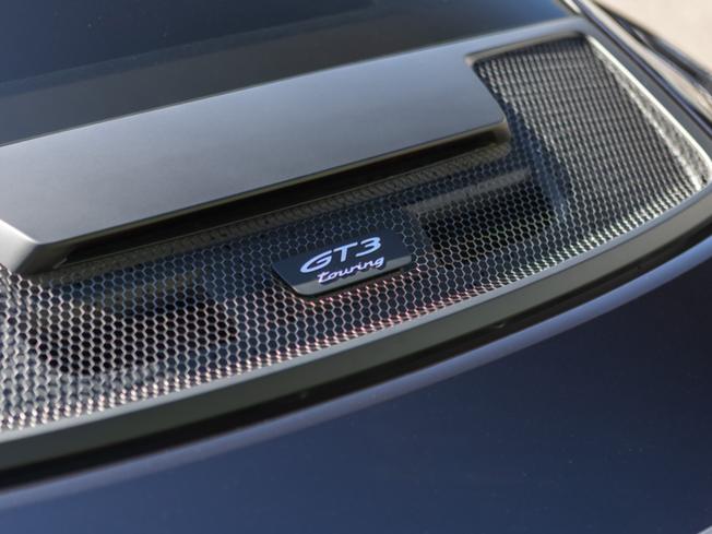 PORSCHE 911 Photo 32