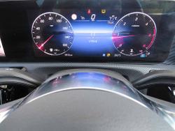 MERCEDES-BENZ CLA Class Photo 4