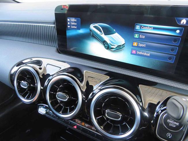 MERCEDES-BENZ CLA Class Photo 41