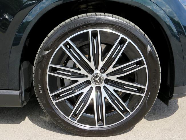 Mercedes-Benz EQE Photo 12