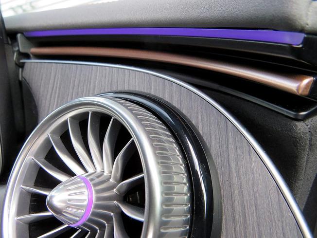 Mercedes-Benz EQE Photo 43