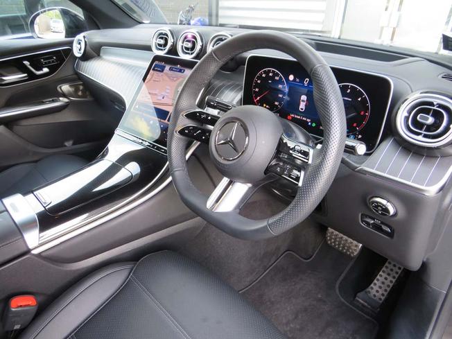 MERCEDES-BENZ Glc Photo 15