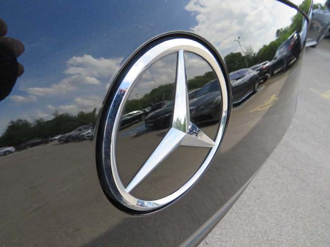 MERCEDES-BENZ Glc Photo 20