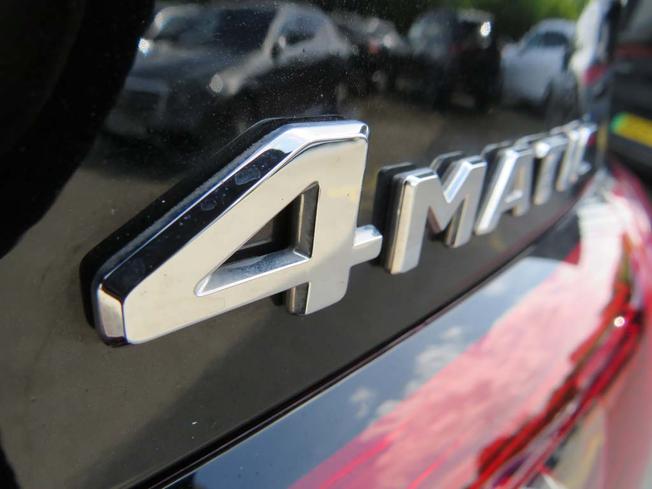 MERCEDES-BENZ Glc Photo 21