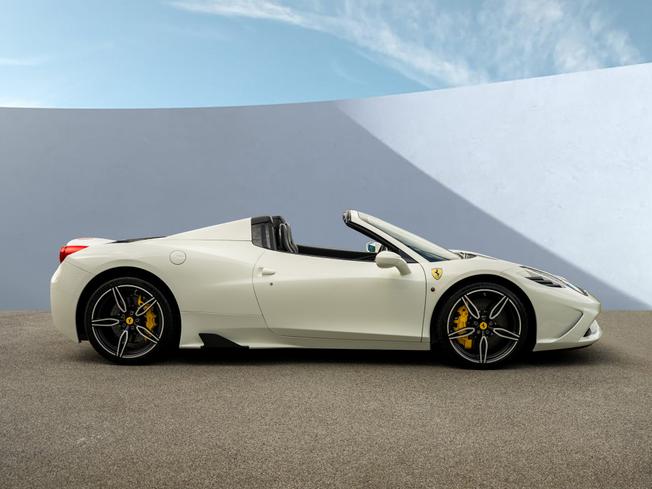 FERRARI 458 Speciale A Photo 5