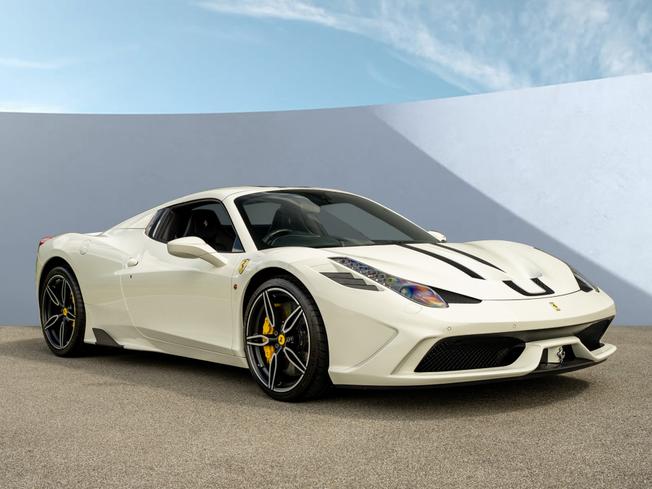 FERRARI 458 Speciale A Photo 9