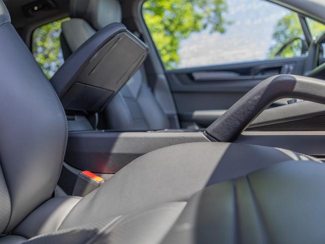 PORSCHE Cayenne Photo 12