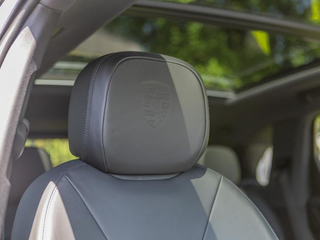 PORSCHE Cayenne Photo 14