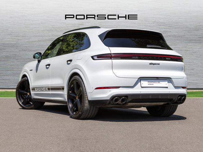 PORSCHE Cayenne Photo 2