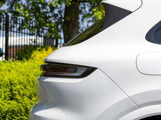 PORSCHE Cayenne Photo 33
