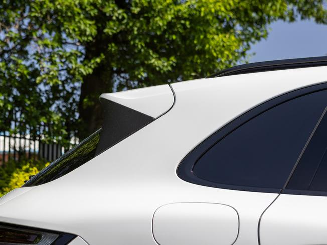 PORSCHE Cayenne Photo 34