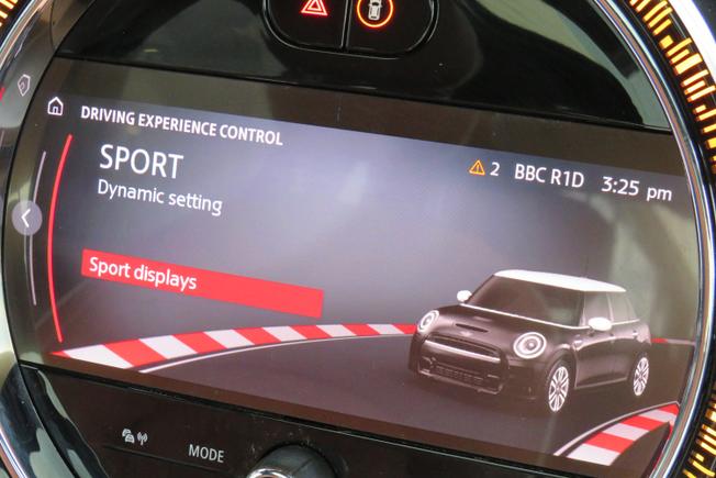 MINI Hatch Photo 25