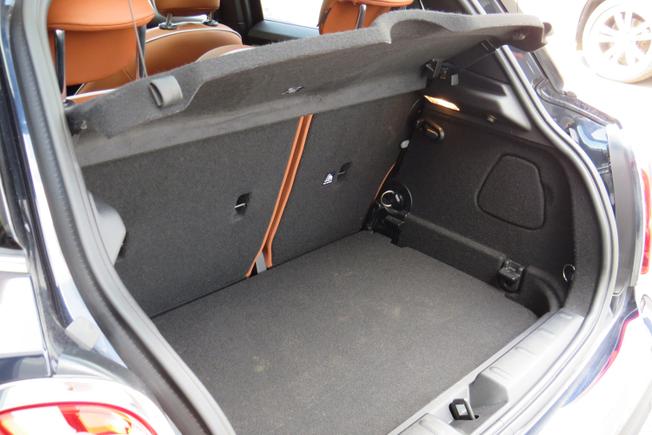 MINI Hatch Photo 35