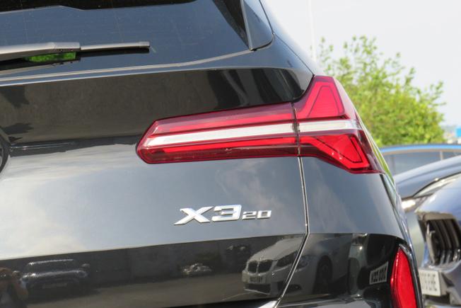 BMW X3 Photo 13