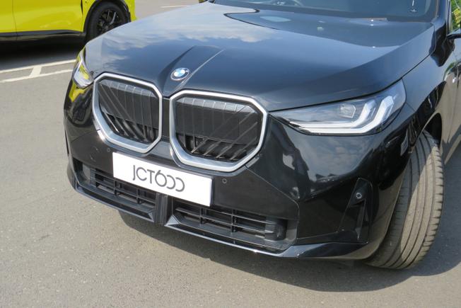 BMW X3 Photo 8