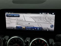 MERCEDES-BENZ GLA Photo 5