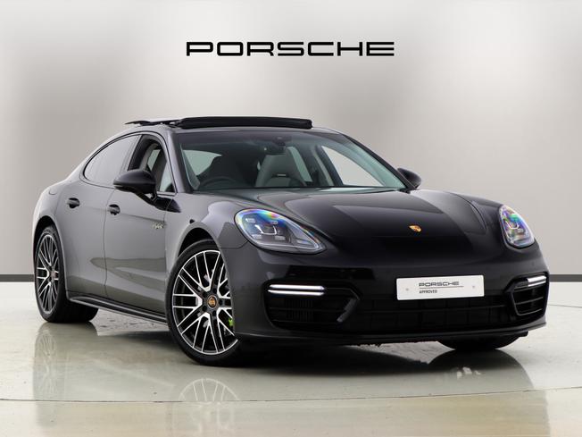 PORSCHE Panamera Photo 1