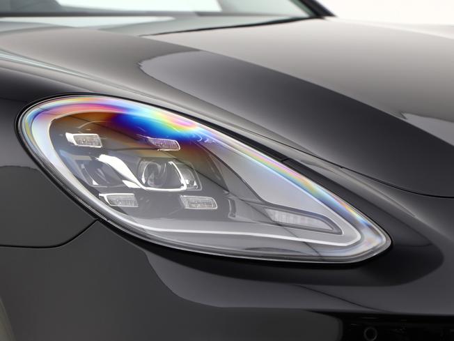 PORSCHE Panamera Photo 11