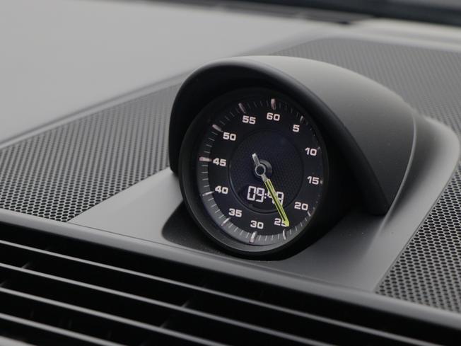 PORSCHE Panamera Photo 49