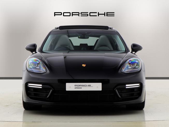 PORSCHE Panamera Photo 7