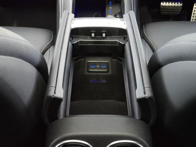 MERCEDES-BENZ Glc Photo 12