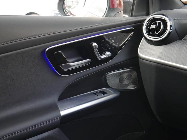 MERCEDES-BENZ Glc Photo 14