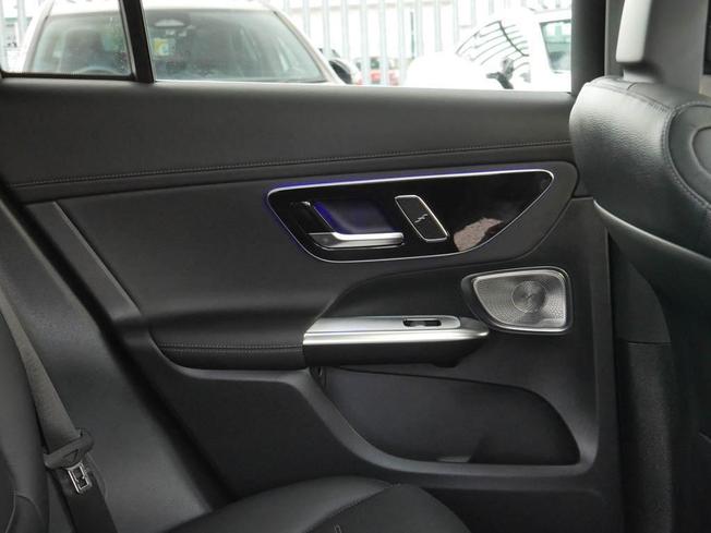 MERCEDES-BENZ Glc Photo 22