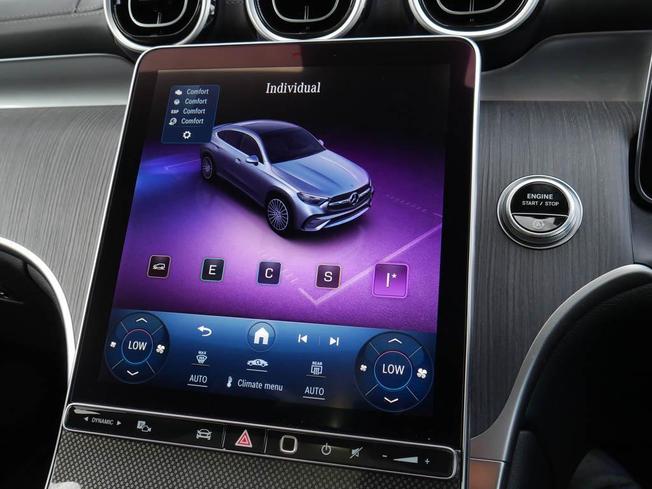 MERCEDES-BENZ Glc Photo 30