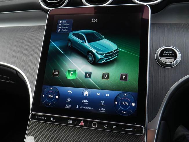 MERCEDES-BENZ Glc Photo 33