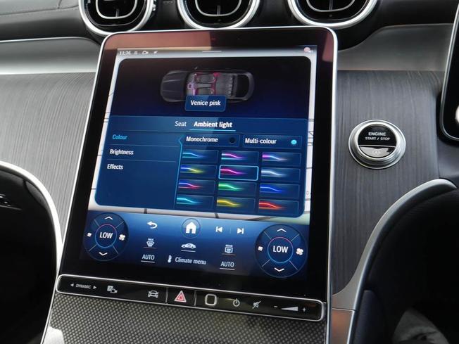 MERCEDES-BENZ Glc Photo 39