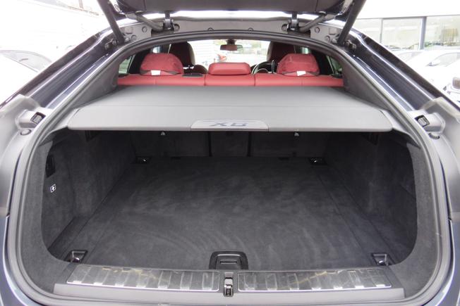 BMW X6 Photo 17