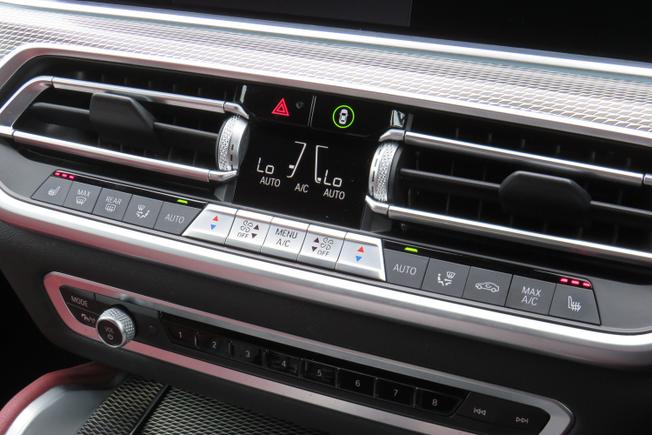 BMW X6 Photo 31