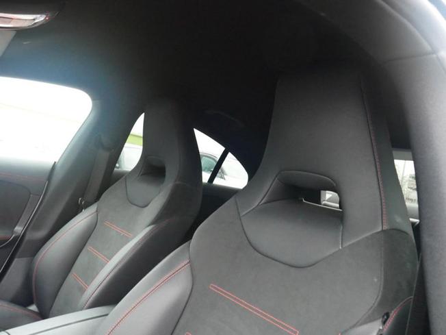 MERCEDES-BENZ Cla Class Photo 13