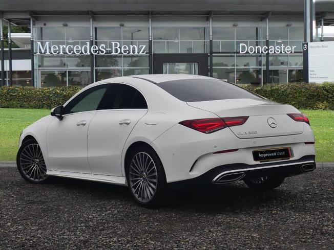 MERCEDES-BENZ Cla Class Photo 2