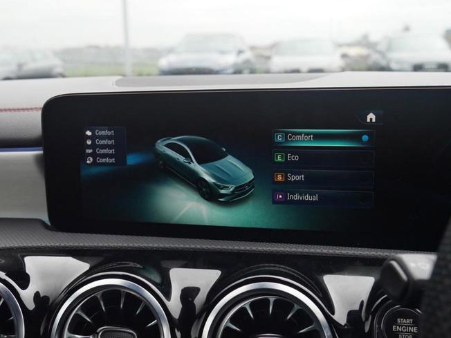 MERCEDES-BENZ Cla Class Photo 26