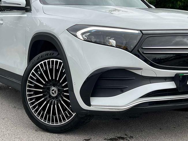 MERCEDES-BENZ Eqb Photo 12