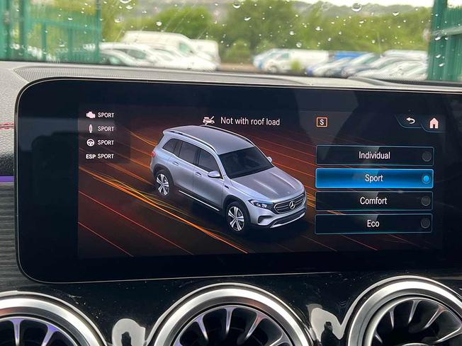 MERCEDES-BENZ Eqb Photo 32
