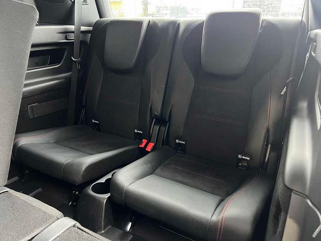 MERCEDES-BENZ Eqb Photo 46