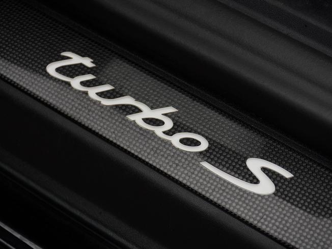 PORSCHE 911 Photo 45