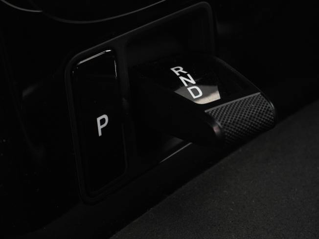 PORSCHE Taycan Photo 44