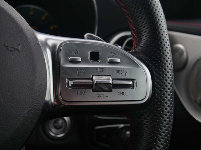 MERCEDES-BENZ C Class Photo 14