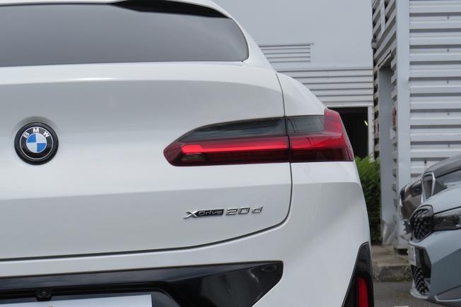 BMW X4 Photo 13