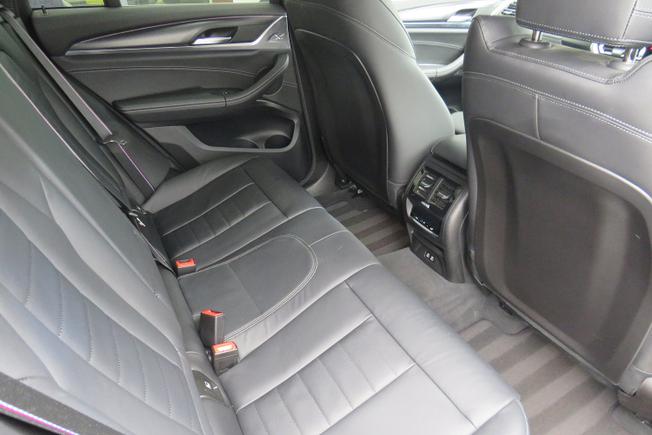 BMW X4 Photo 21
