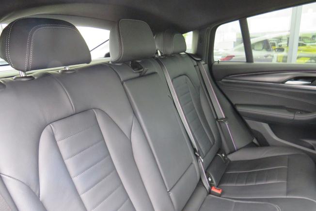 BMW X4 Photo 22