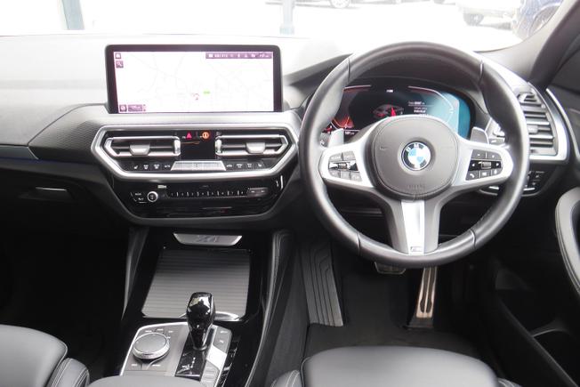 BMW X4 Photo 23