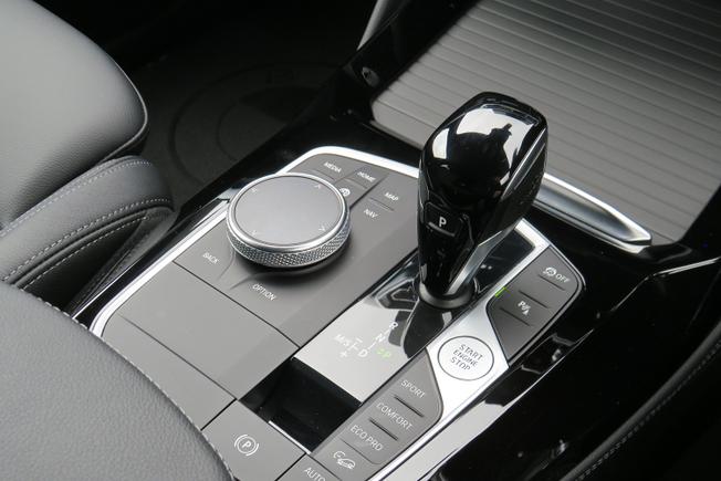 BMW X4 Photo 39